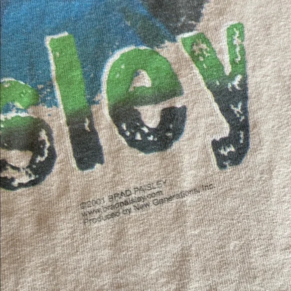 Brad Paisley 2001 Graphic T-Shirt - Vintage Concert Tee - Picture 3 of 10